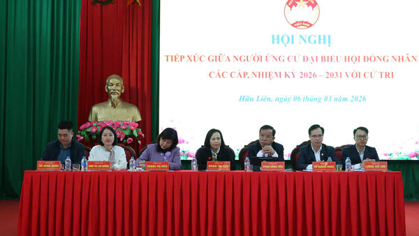 Ứng cử viên HĐND tỉnh tiếp xúc cử tri vận động bầu cử tại xã Hữu Liên